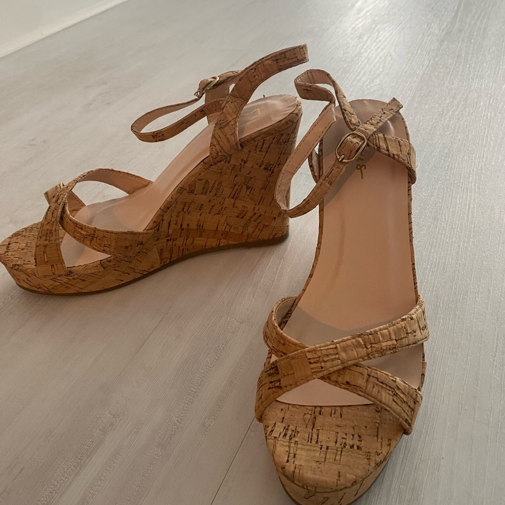 NEVER WORN. Stylish Tan Wedge Sandals